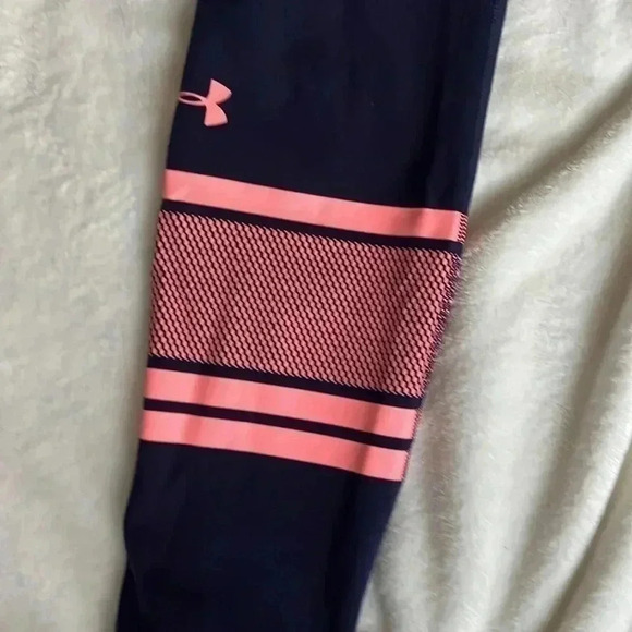 Under Armour Athletic Leggings Size S - Picture 2 of 5